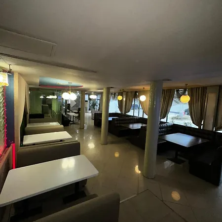 Apartamento Danita & Diva Restaurant Bbq&pool Bar