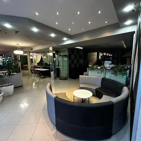 Appartamento Danita & Diva Restaurant Bbq&pool Bar *
