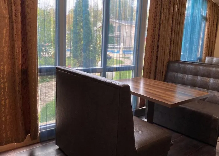 Danita & Diva Restaurant Bbq&pool Bar Daire