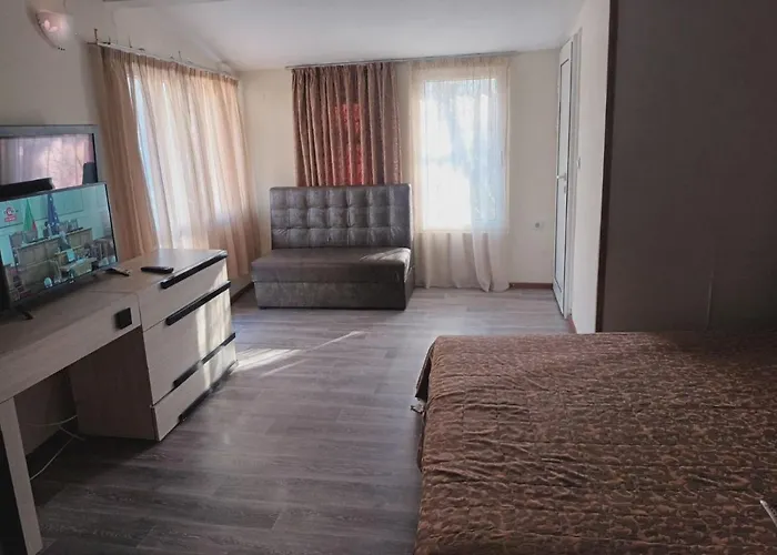 Danita & Diva Restaurant Bbq&pool Bar *