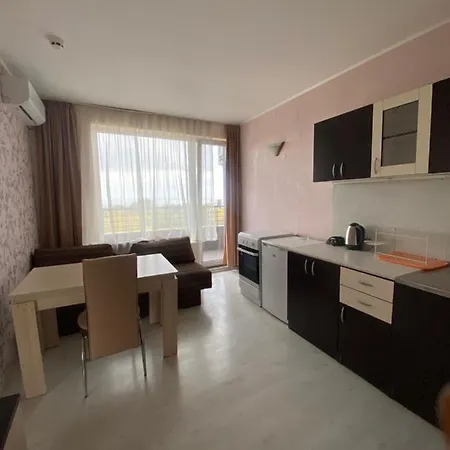 Danita & Diva Restaurant Bbq&pool Bar