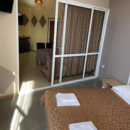 Appartement Danita & Diva Restaurant Bbq&pool Bar *