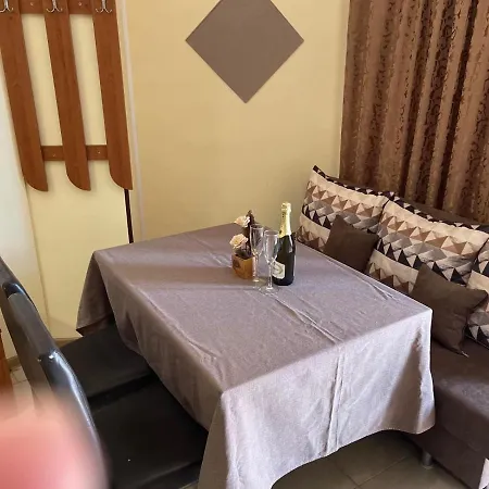 Appartement Danita & Diva Restaurant Bbq&pool Bar