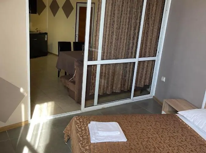 Apartment Danita & Diva Restaurant Bbq&pool Bar *